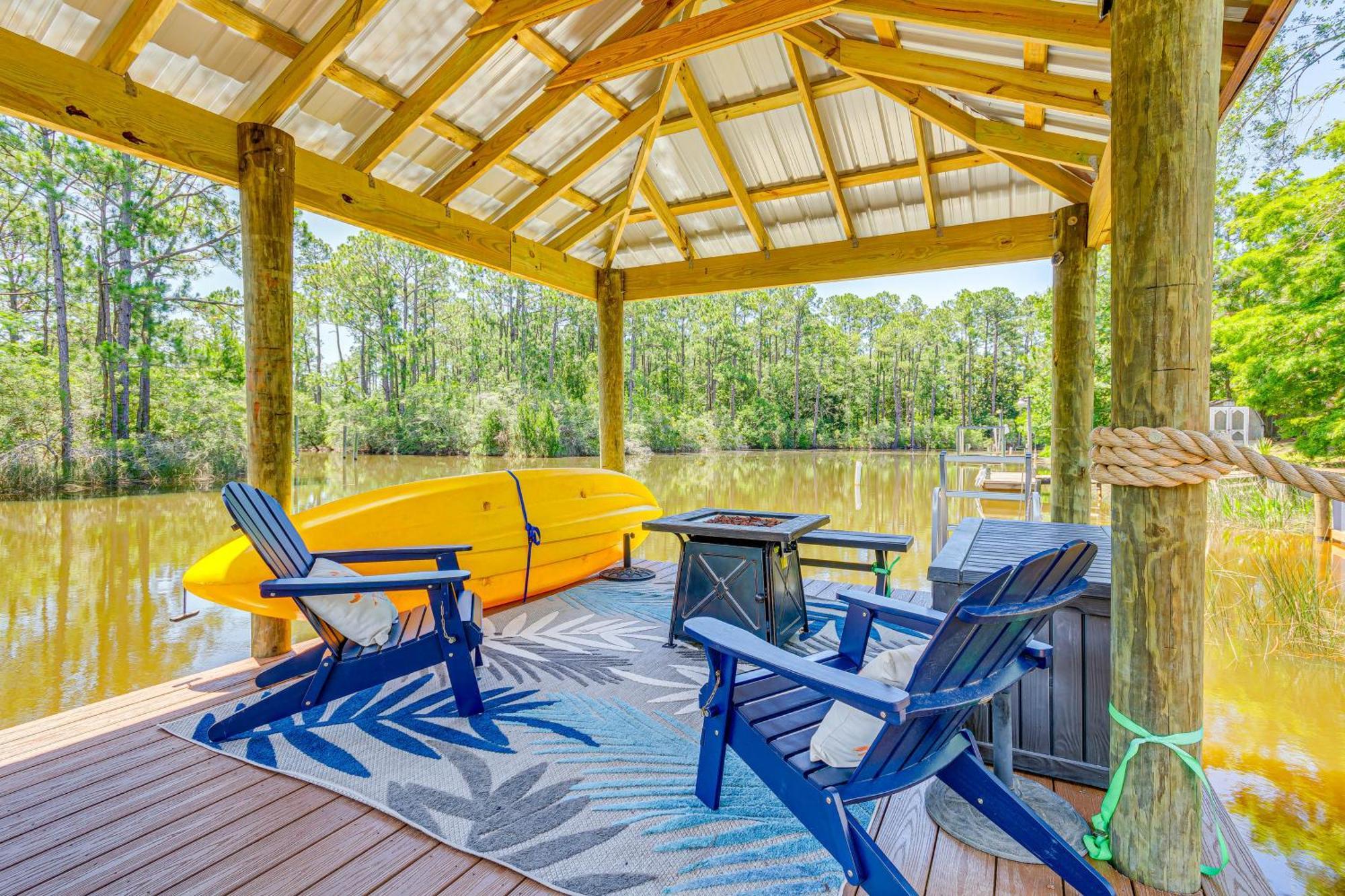Unique Milton Home with Fire Pit, Dock&Grill! Extérieur photo